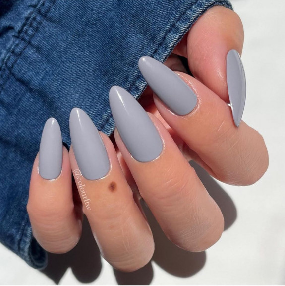 french tip grey nails, mix and match gray nails, gradient gray nails, acrylic grey nails, gray nails 2022, gray nail designs 2022, gray nail ideas 2022, gray nails winter, winter gray nails, light gray nails, dark gray nails, gray nails design