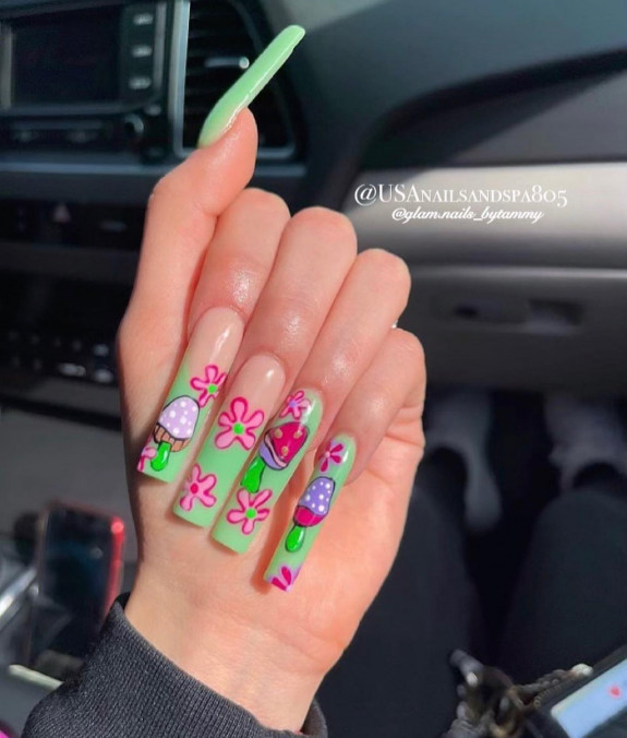 30 Mushroom Nail Designs — Ombre Green Tapered Square Nails