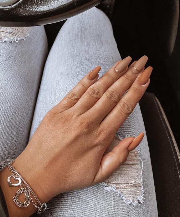 40 Trendy Fall Nails in 2022 — Brown Coffin Nails