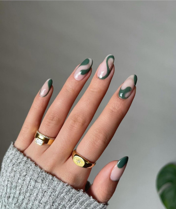 40 Trendy Fall Nails in 2022 — Green Swirl Nails