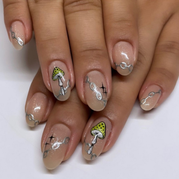 30 Mushroom Nail Designs — Chains & Mushroom Sheer Oval Nails