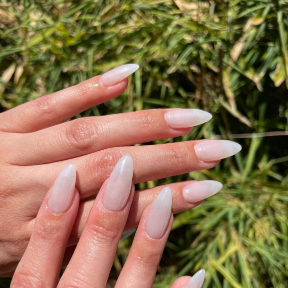 31 Hailey Bieber’s Glazed Donut Nails — White Pearl Nails