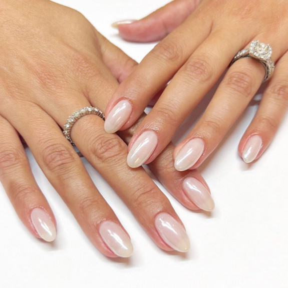 31 Hailey Bieber’s Glazed Donut Nails — Wedding Nails