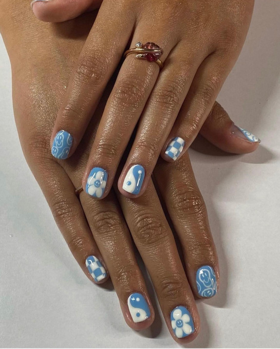 35 Yin Yang Nail Designs — Baby Blue and White Yin Yang Nails