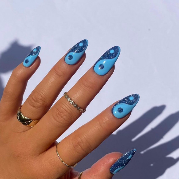 35 Yin Yang Nail Designs — Shimmery Blue + Blue Yin Yang Nails