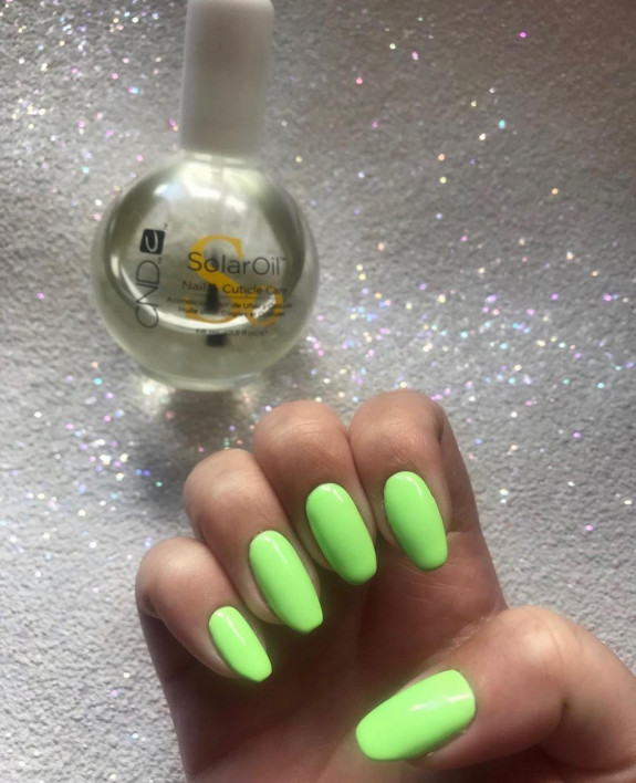 30 Lime Green Nail Ideas — Simple Lime Green Polish Nails