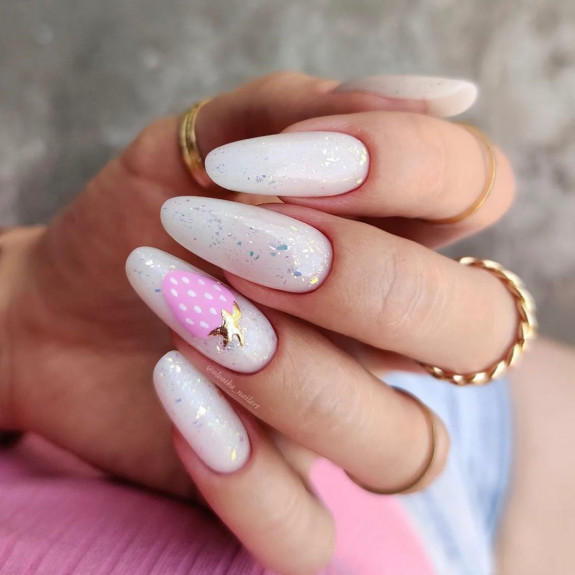 34 Cute Summer Nail Ideas — Strawberry Almond Nails