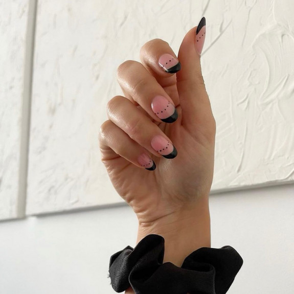 45 Earthy Autumn Nail Ideas — Black Double French Nails