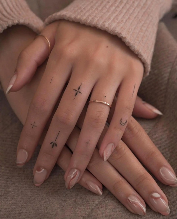 30 Small Tattoos Ideas — Hand Tattoo