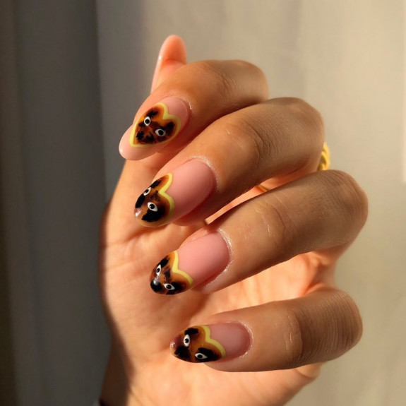 45 Earthy Autumn Nail Ideas — Heart Tortoiseshell Tip Nails