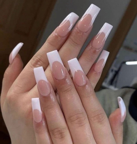 26 Plain Acrylic Nails in 2022 — Plain French Tip Acrylic Nails