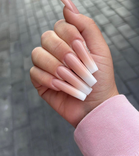 26 Plain Acrylic Nails in 2022 — Ombre Acrylic Long Nails