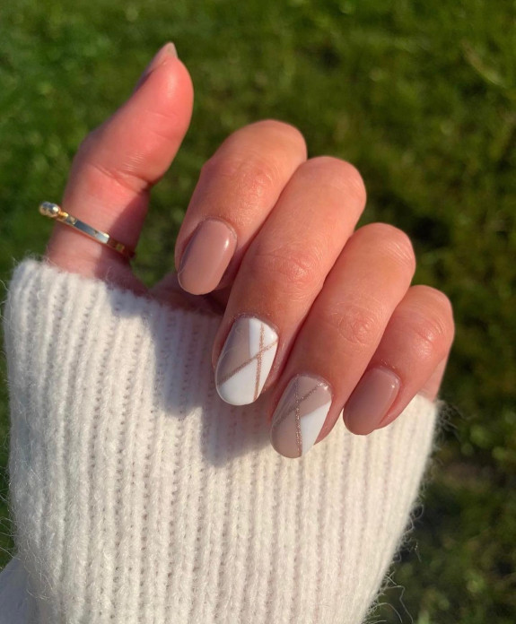 earthy fall nails for 2022, fall nails, swirl nails, earthy fall nails, nail art designs, september nails, fall nails designs, autumn nail designs, autumn nails 2022, nail trends 2022, brown autumn nails 2022, fall nails 2022, fall nails 2022 acrylic, fall nails 2022 colors