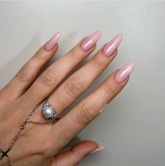 26 Plain Acrylic Nails in 2022 — Pink Sheer Acrylic Almond Nails