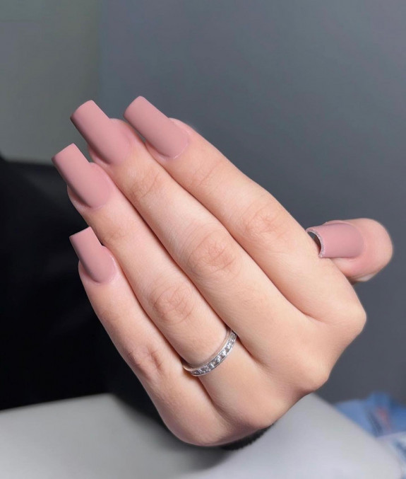 26 Plain Acrylic Nails in 2022 — Matte Acrylic Nails