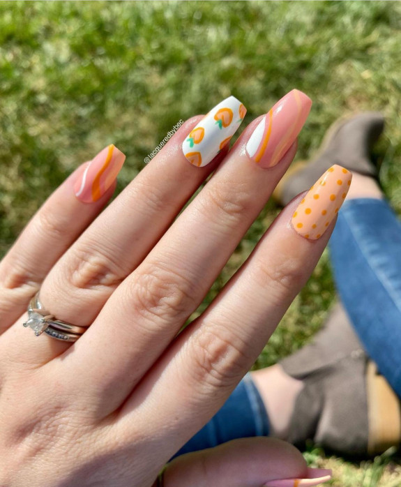 peach nail designs 2022, peach nail designs, peach nail designs with glitter, peach nails gel, pastel peach nails, dark peach nails, peach nails short, pastel peach nail polish, peach nail color