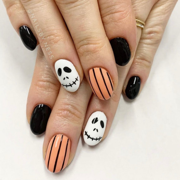 37 Cute Halloween Nails Ideas in 2022 — Soft Orange and Black Halloween Nails