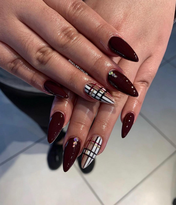 45 Gorgeous Burgundy Nails — Plaid + Burgundy Stiletto Nails