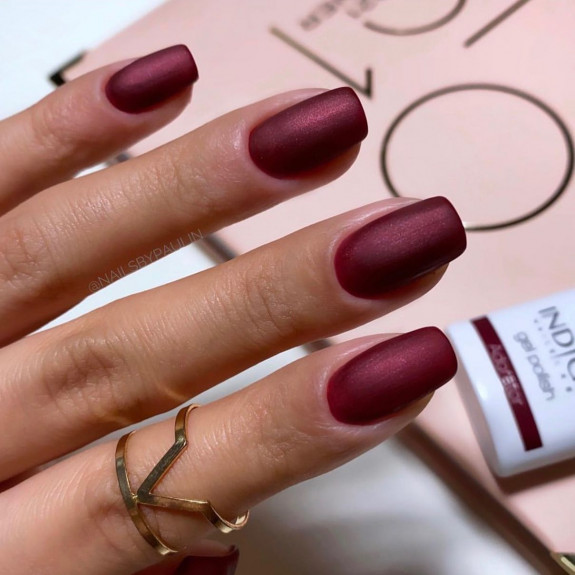 45 Gorgeous Burgundy Nails — Matte Burgundy Square Nails