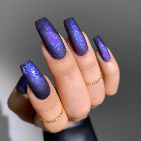 33 Best Fall Nail Colors — Blue Shimmery Nails