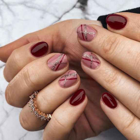 45 Gorgeous Burgundy Nails — Burgundy Nails with Design