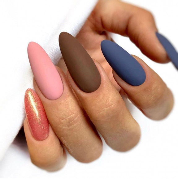 33 Best September Nails — Different Fall Color Matte Nails