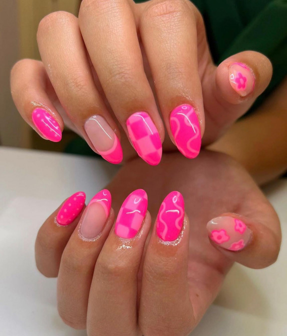 31 Cute September Nail Ideas — Bright Pink Nails