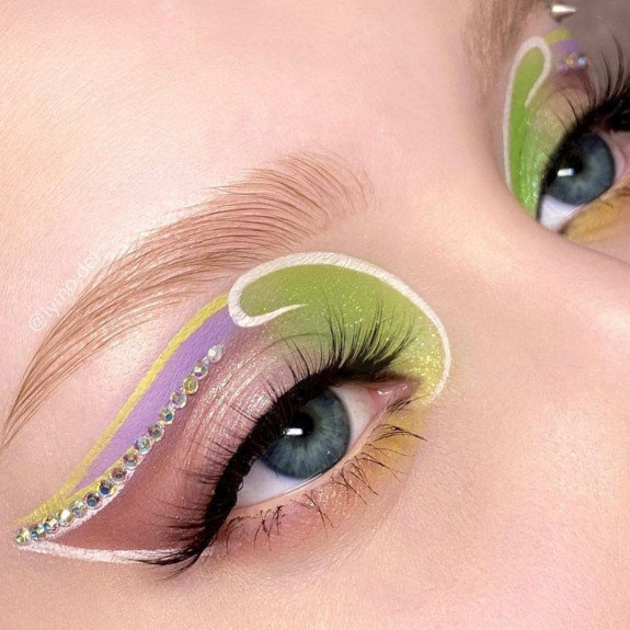 35 Eyeshadow Makeup Looks — Green, Purple and Rhinestone Makeup