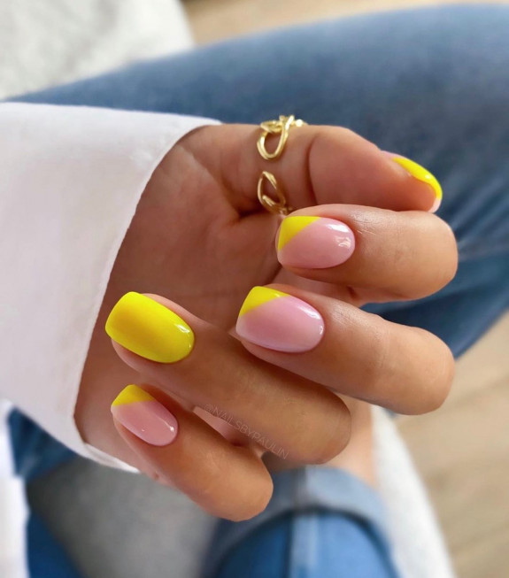 31 Cute September Nail Ideas — Yellow Tip Nails