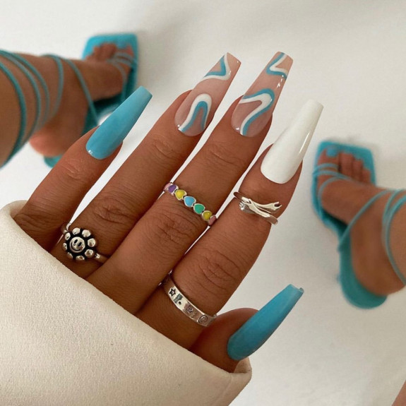 31 Cute September Nail Ideas — Blue and White Swirl Acrylic Nails