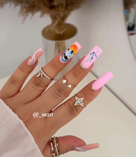 31 Cute September Nail Ideas — Donald Duck & Anchor Pink Nails