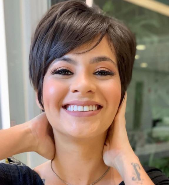 bixie haircuts 2022, bixie haircut for fine hair, bixie haircuts, bixie haircut, bixie haircut 2022 curly, bixie haircut for thick hair, short haircut, bixie haircut pictures, bixie haircut with bangs, shaggy short haircut, bob shag, bixie haircut curly