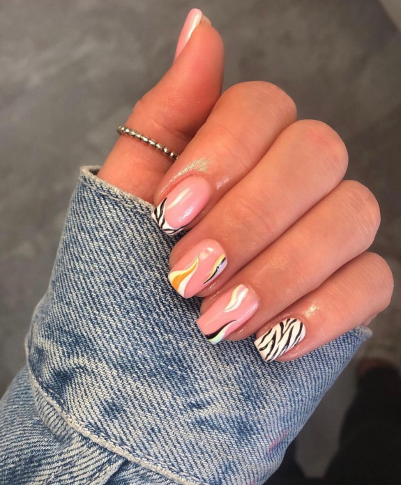 43 Late Summer Nails — Zebra Short Nails