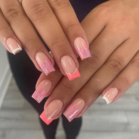 43 Late Summer Nails — Peach, Pink and Glitter Tip Nails