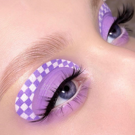 35 Eyeshadow Makeup Looks — Purple Checker Board Makeup