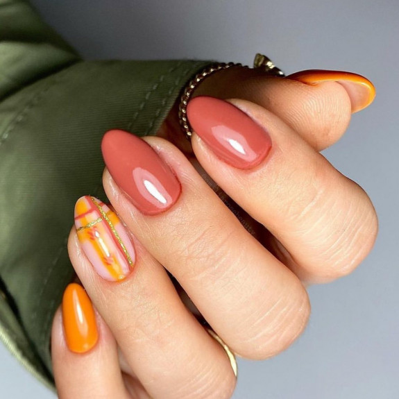 77 Trendiest Fall Nails To Compliment Your Fall Outfits — Orange Tartan and Dusty Pink Fall Nails