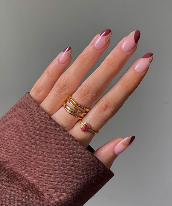 77 Trendiest Fall Nails To Compliment Your Fall Outfits — Cinnamon And Glitter Tip Nails 