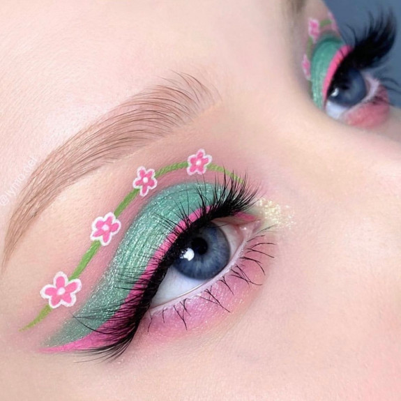 35 Eyeshadow Makeup Looks — Green and Pink Flower Makeup