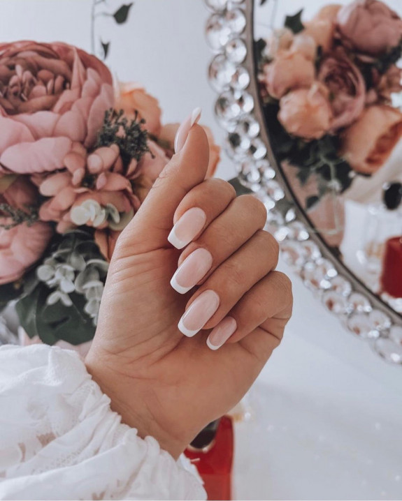 50 Cute French Tip Nails To Try in 2022