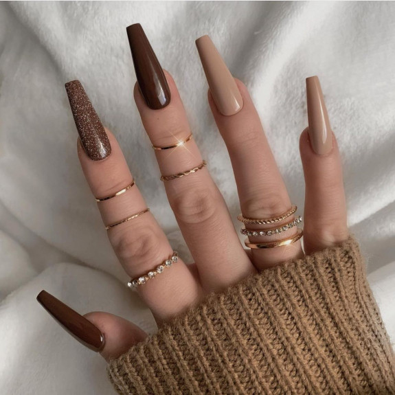 77 Trendiest Fall Nails To Compliment Your Fall Outfits — Gradient Brown Ballerina Nails