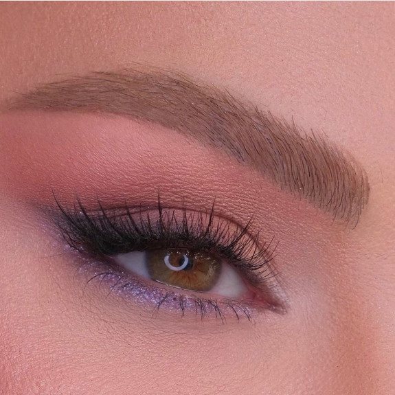 35 Eyeshadow Makeup Looks — Purple Eye Makeup