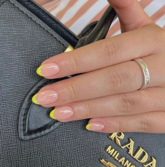 50 Cute French Tip Nails To Try in 2022 — Yellow French Tip Nails