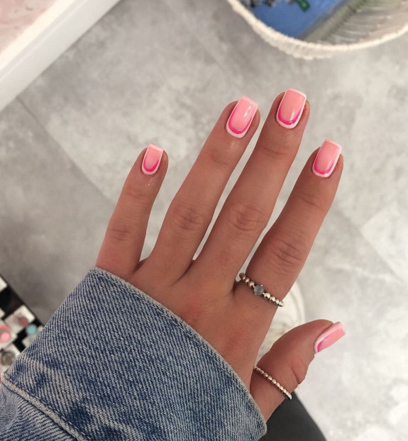 35 Cute and Simple Nail Designs 2022 — Pink Cuff Short Nails