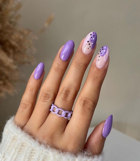 33 Purple Nail Designs — Soft Purple Oval Nails