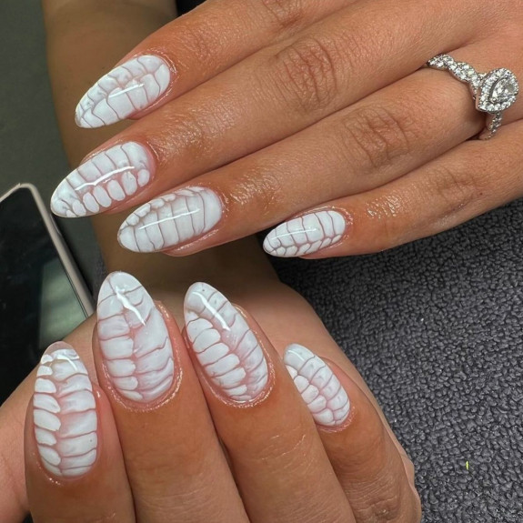 31 Best Crocodile Nail Designs — White Sheer Croc Skin Nails