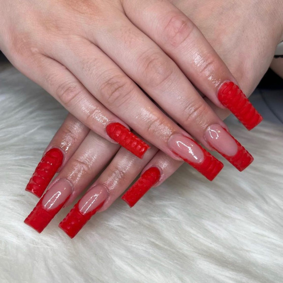 31 Best Crocodile Nail Designs — Red Croc Print Acrylic Nails