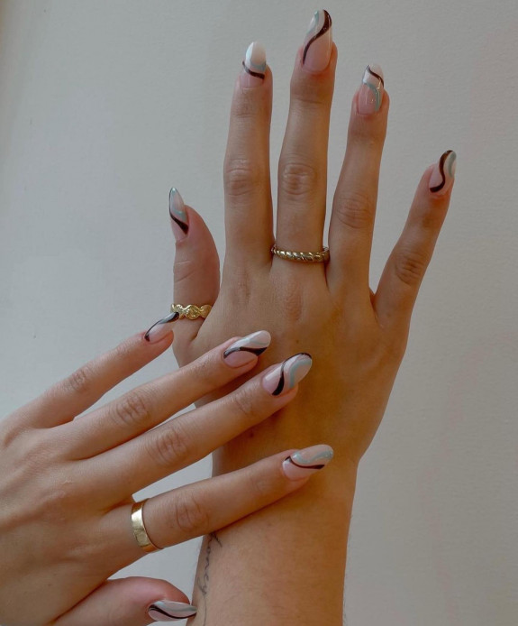 35 Fresh Autumn Nail Art Ideas To Try Now — Brown and Grey Swirl Sheer Nails