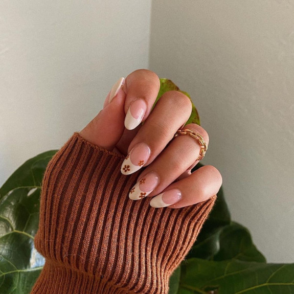 autumn nails, fall nails 2022, cute fall nails, classy autumn nails, fall nail colors, autumn nails colours, autumn nails designs, french nails autumn, fall french tip nails, brown fall nails, brown autumn nails, green autumn nails, autumn nails acrylic