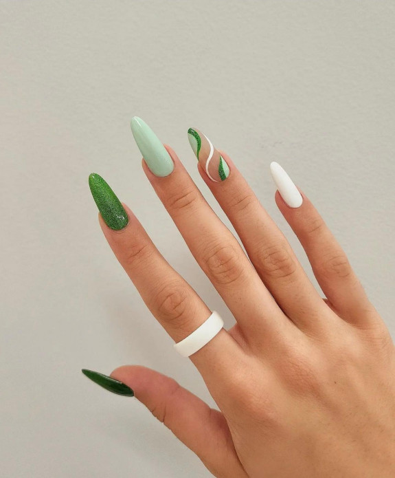 31 Beautiful Green Nail Designs For Fall — Swirl + Shimmery Green Jelly