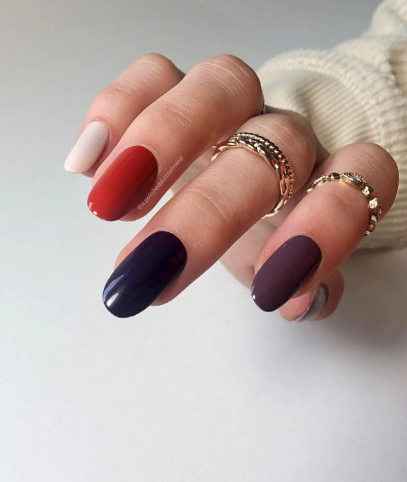 autumn nails, fall nails 2022, cute fall nails, classy autumn nails, fall nail colors, autumn nails colours, autumn nails designs, french nails autumn, fall french tip nails, brown fall nails, brown autumn nails, green autumn nails, autumn nails acrylic